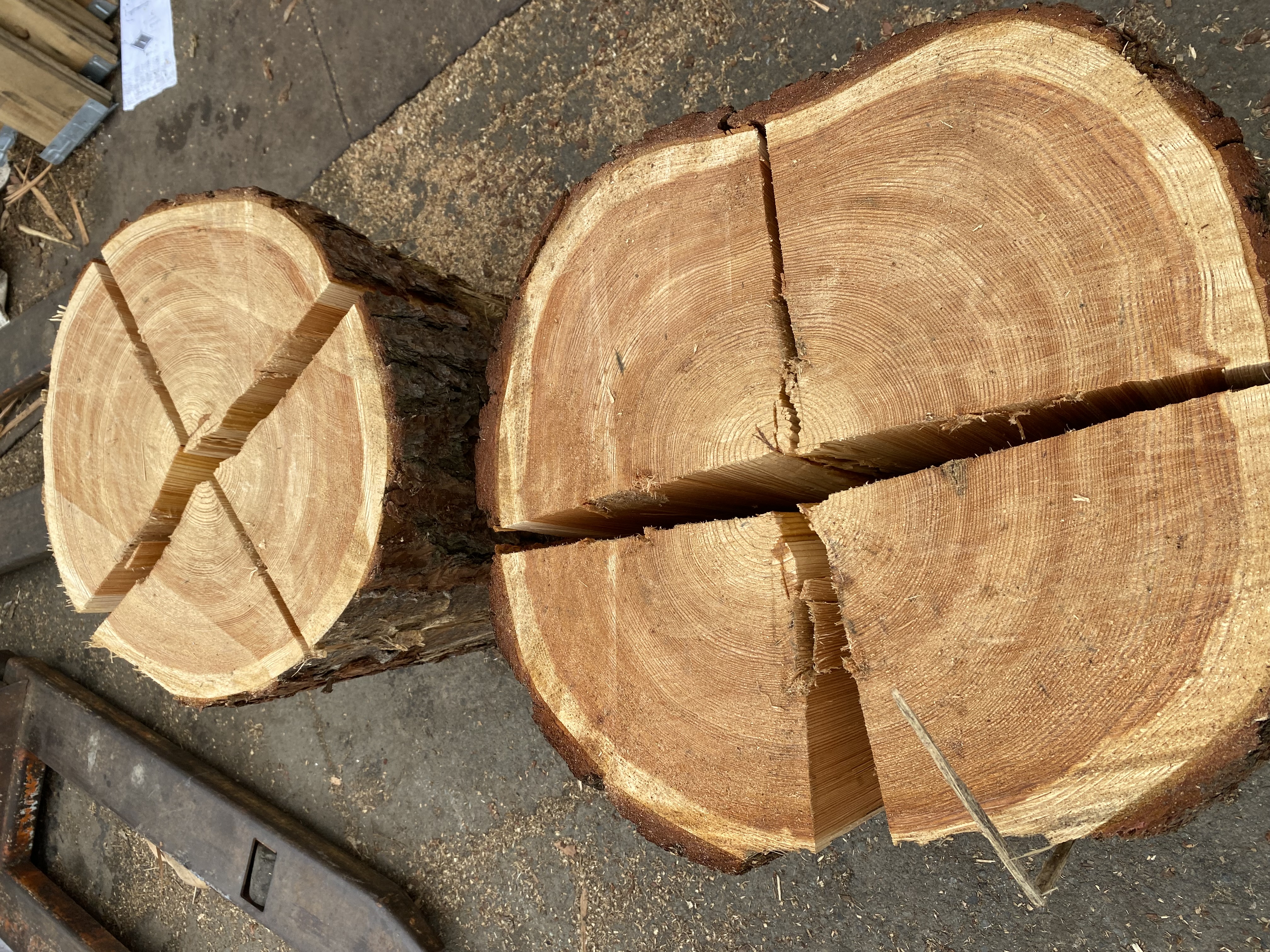 Valašský český smrekovcový šindeľ kónický 40 cm